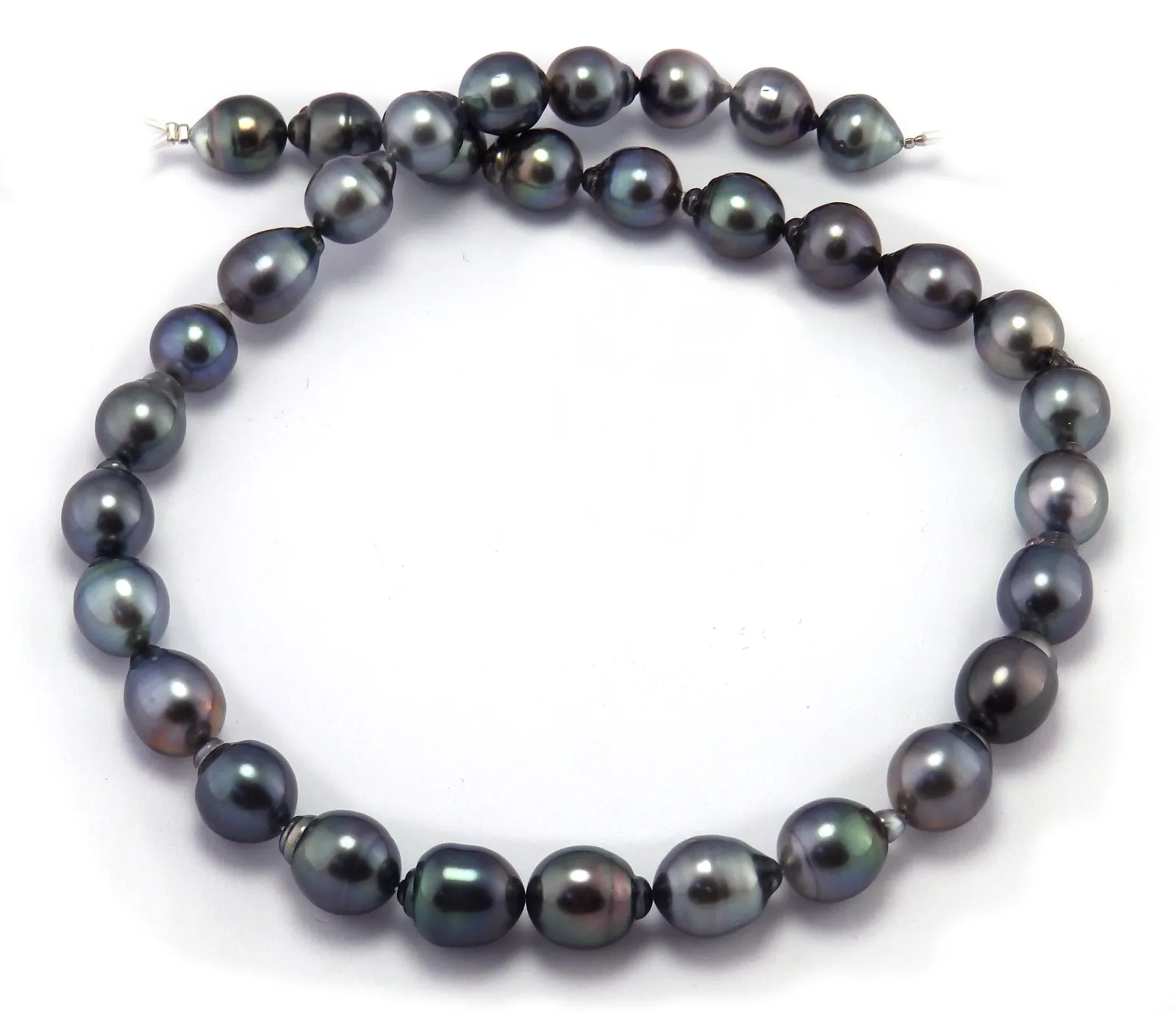 Dark Tahitian pearl necklace with blue and green overtones