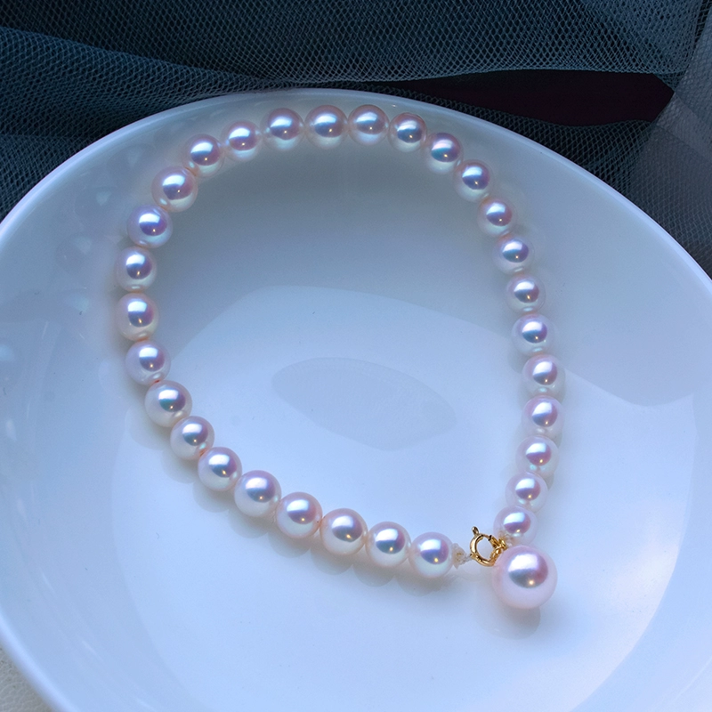 Akoya Pearl Bracelet in 18K Gold
