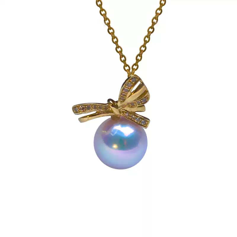 Akoya Single-Pearl Pendant Choker in 18K Gold