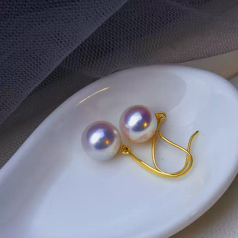 Akoya Pearl Hook Earrings in 18K Yellow Gold