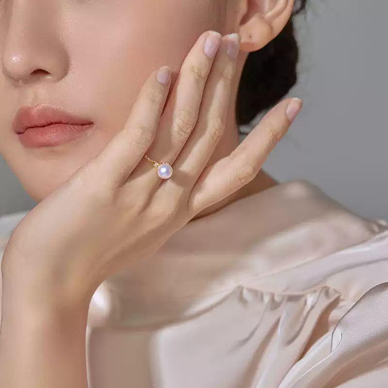 Hanadama Akoya Crown Pearl Ring in 18K Yellow Gold