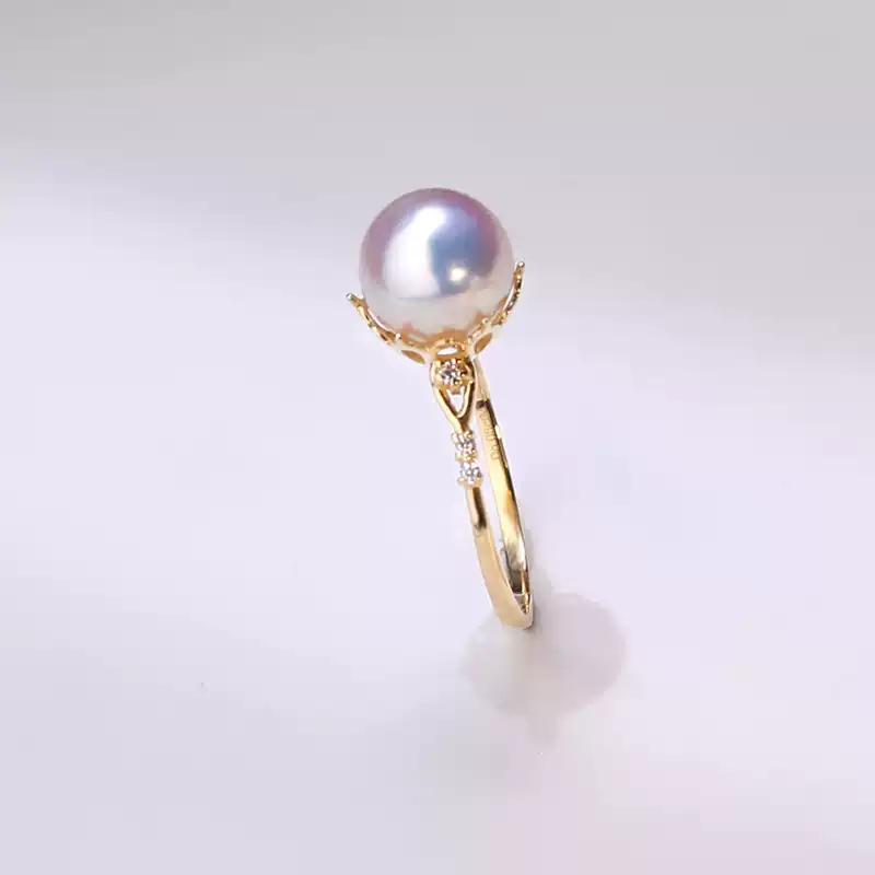 Hanadama Akoya Crown Pearl Ring in 18K Yellow Gold
