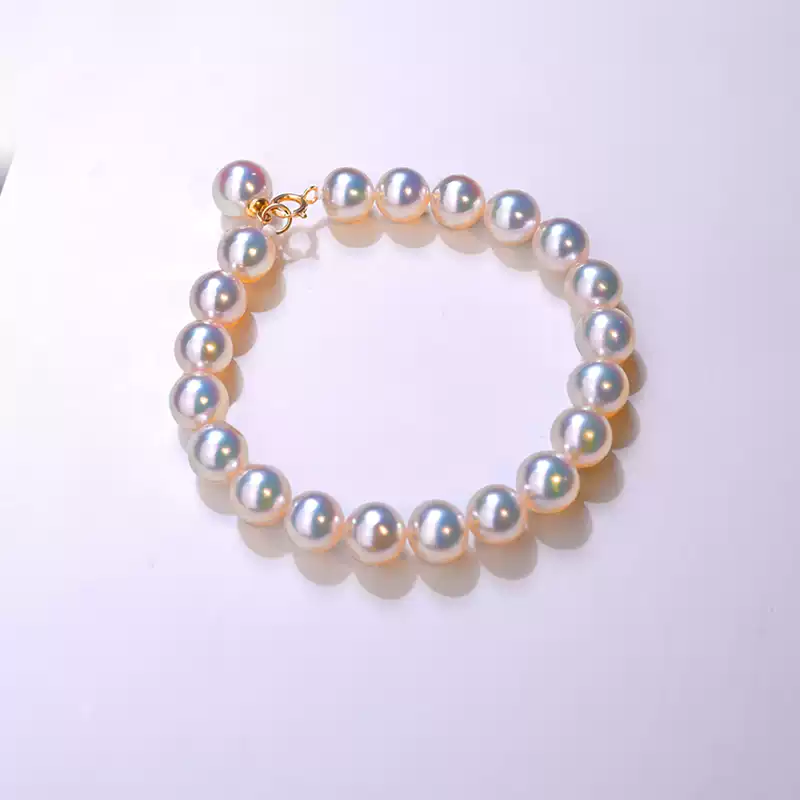 Akoya Pearl Bracelet in 18K Gold