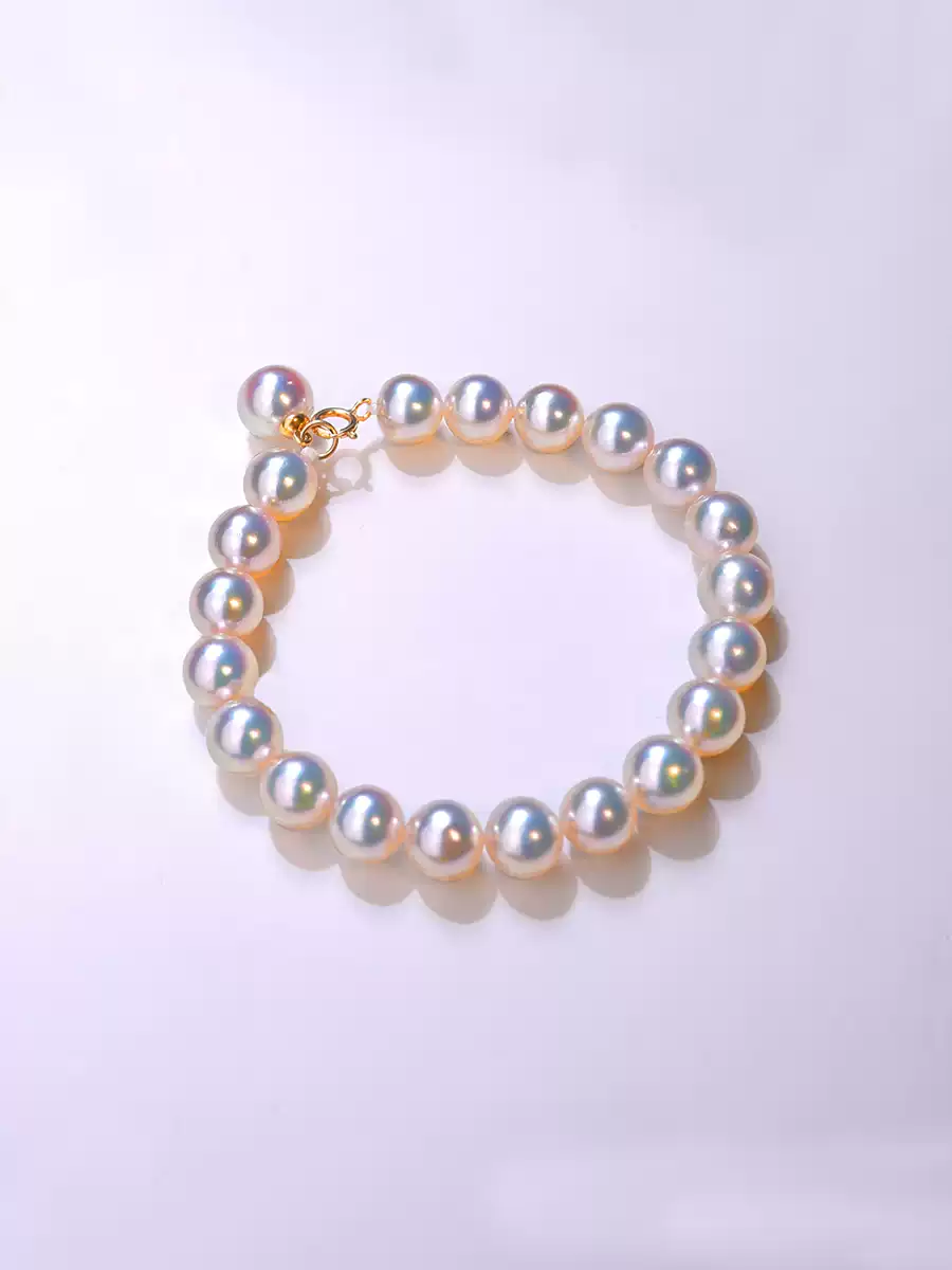 Akoya Pearl Bracelet in 18K Gold