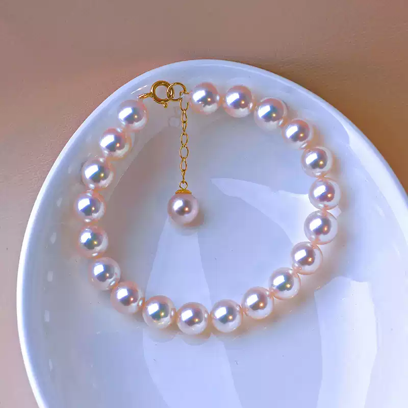 Akoya Baby Pearl Bracelet in 18K Yellow Gold