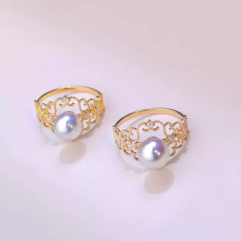 Akoya Openwork Pearl Ring in 18K Yellow Gold