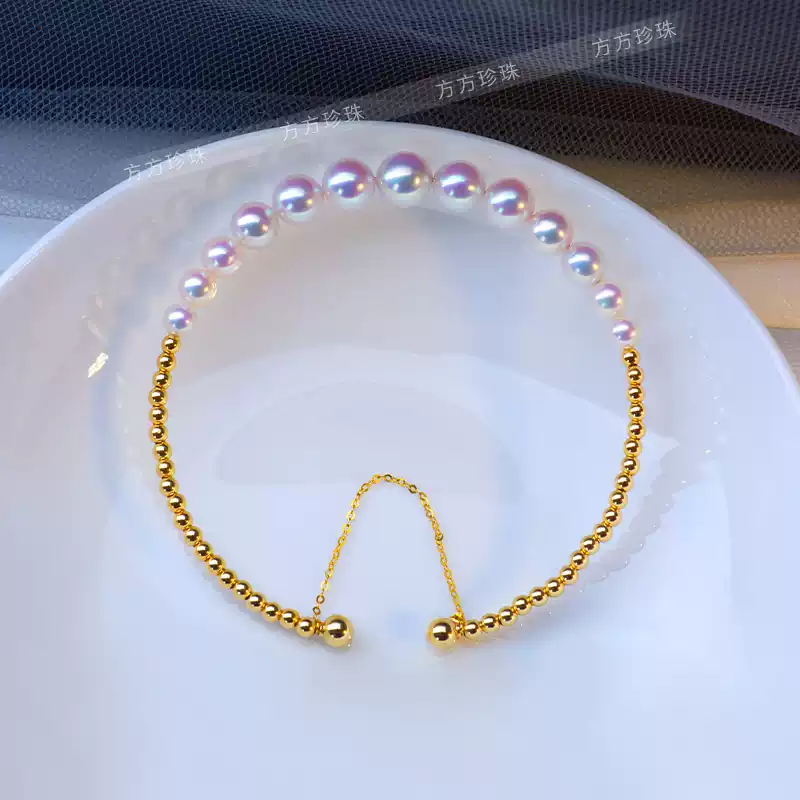 Akoya Graduated Pearl Bracelet in 18K Gold