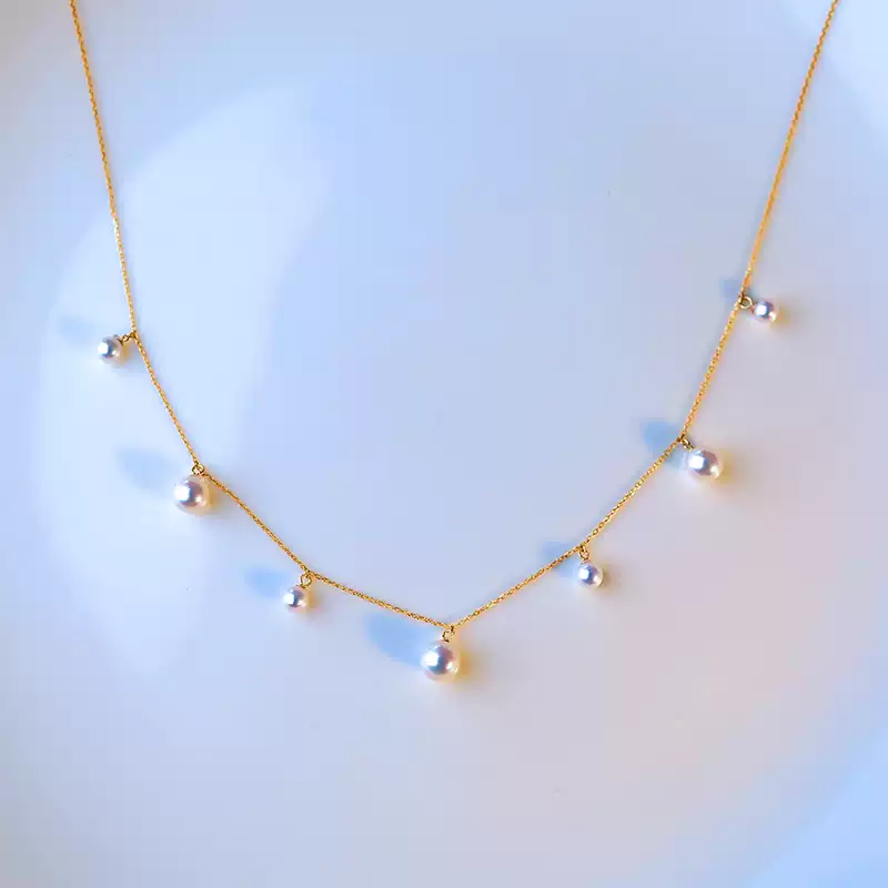 Akoya Baby Scattered Pearl Choker Necklace in 18K Yellow Gold