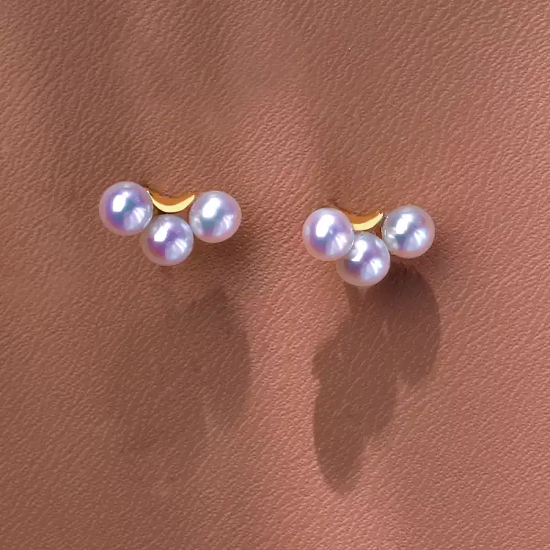 Akoya Multi-Pearl Stud Earrings in 18K Yellow Gold