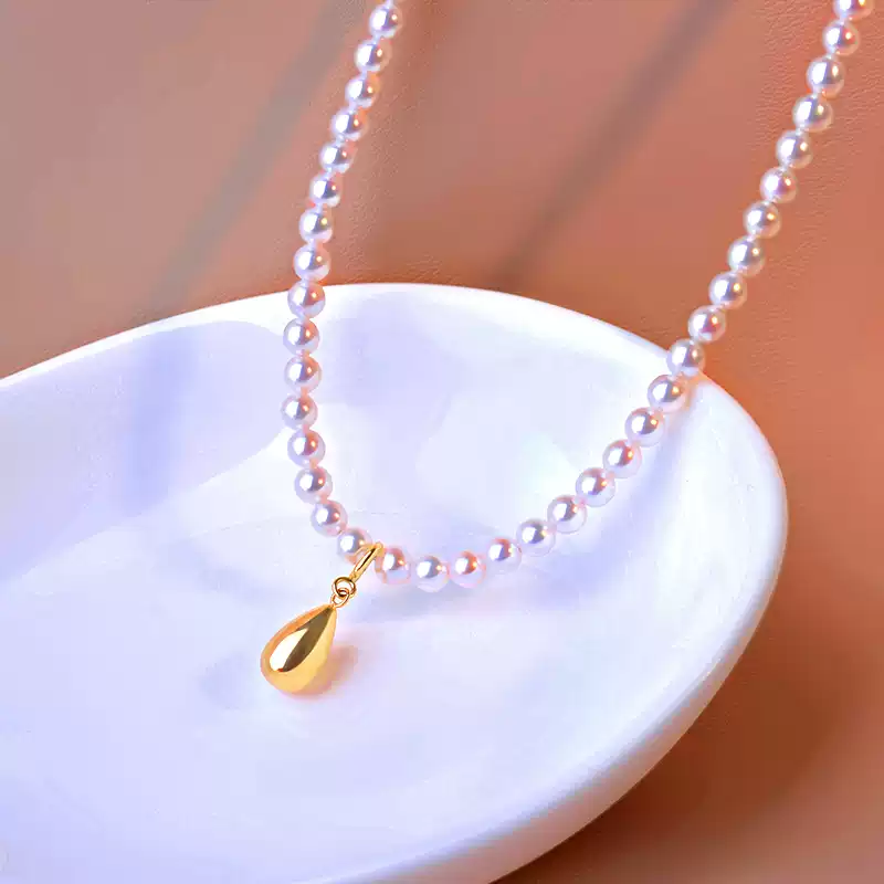 Akoya Baby Pearl Necklace in 18K Gold