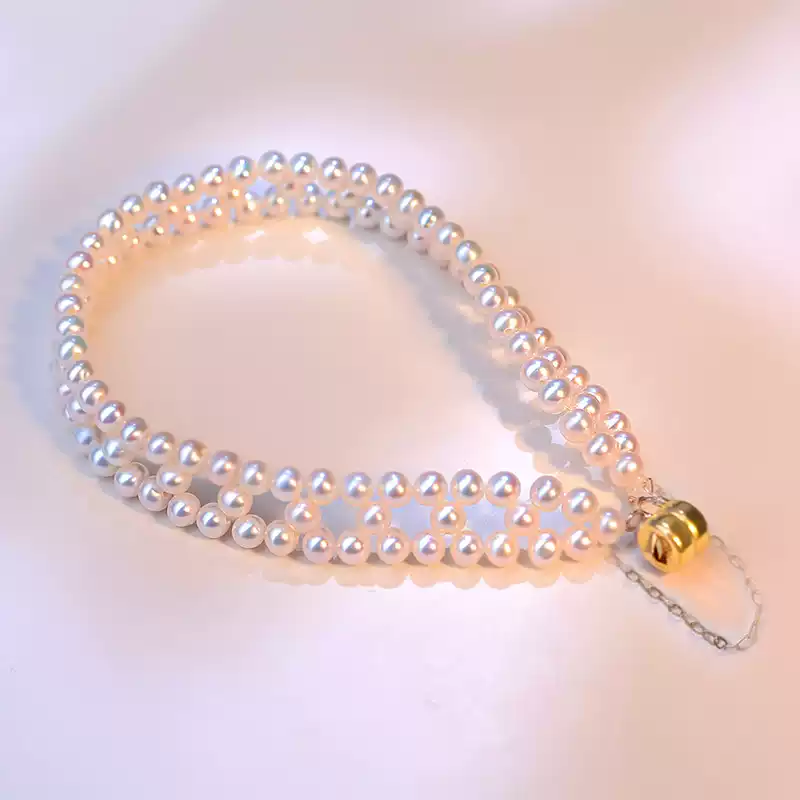 Akoya Baby Pearl Bracelet in 18K Gold with 3-4 mm Pearls