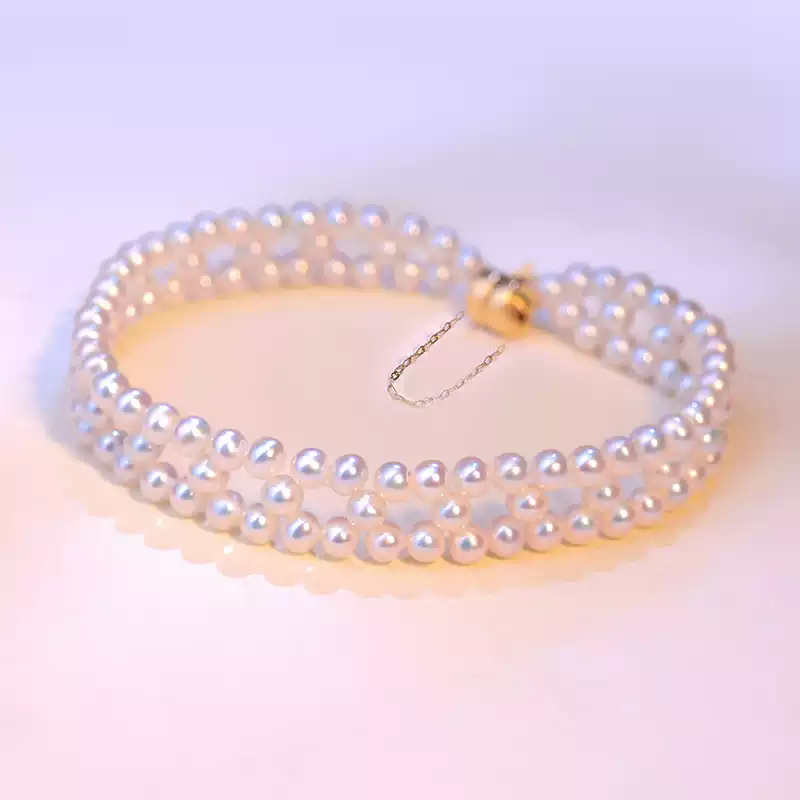 Akoya Baby Pearl Bracelet in 18K Gold with 3-4 mm Pearls
