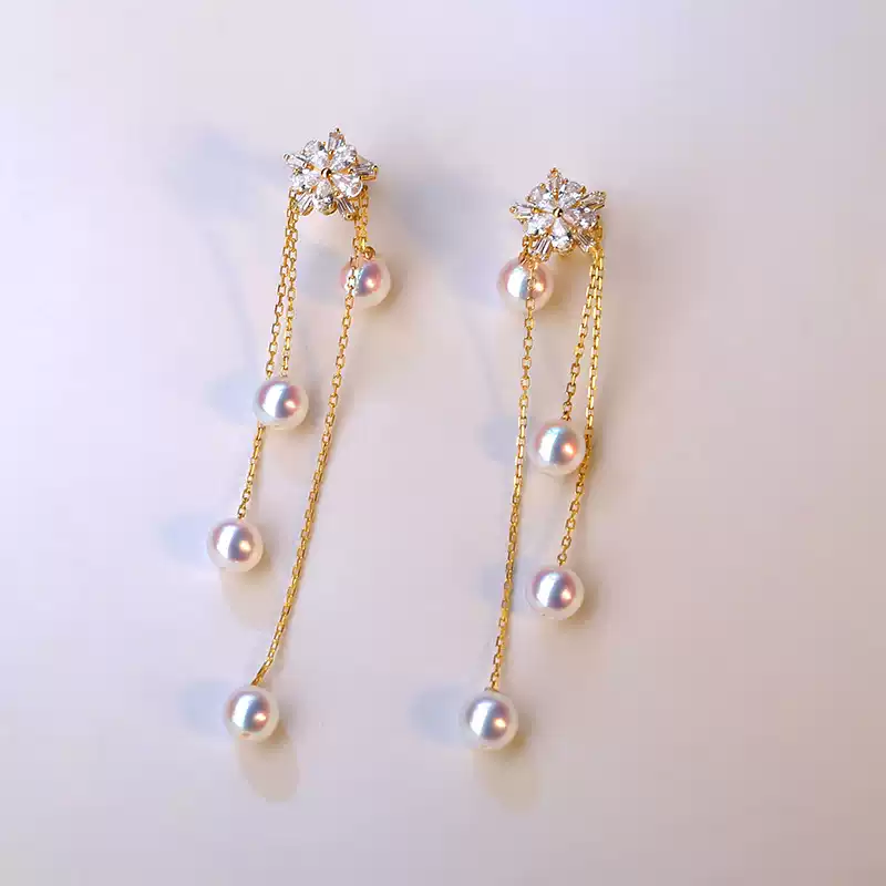 Akoya Elegant Pearl Tassel Earrings in 18K Yellow Gold