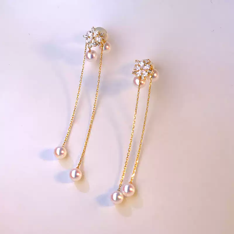 Akoya Elegant Pearl Tassel Earrings in 18K Yellow Gold