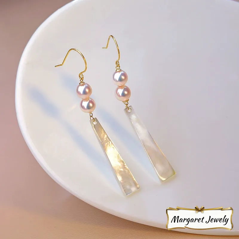 Akoya Elegant Pearl Hook Earrings in 18K Yellow Gold