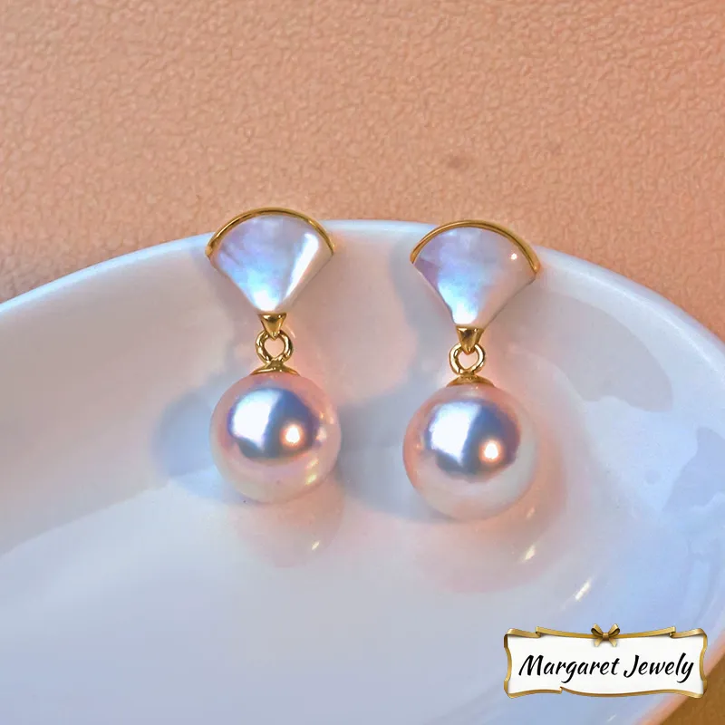 Akoya Fan-Shaped Pearl Stud Earrings in 18K Yellow Gold