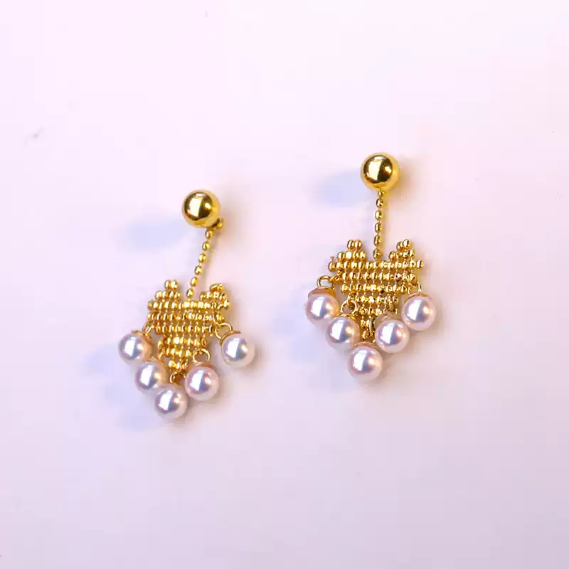 Akoya Multi-Pearl Stud Earrings in 18K Gold