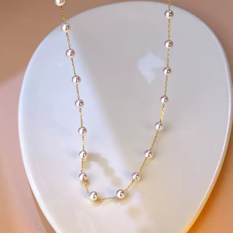 Akoya Light Bulb Baby Scattered Pearl Choker Necklace in 18K Gold