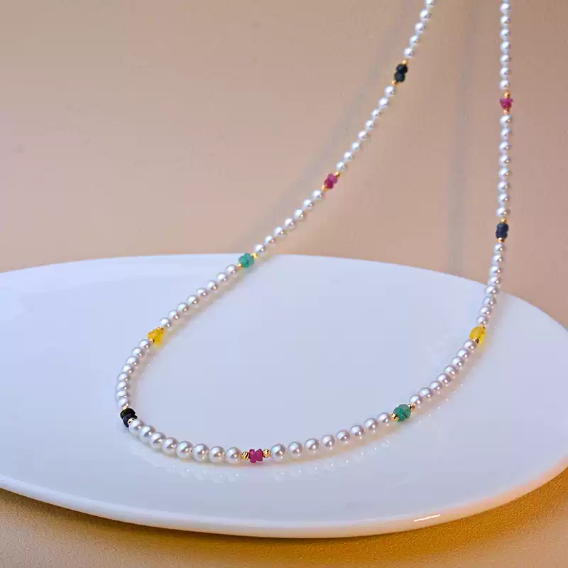 Akoya Pearl Choker Necklace in 18K Gold