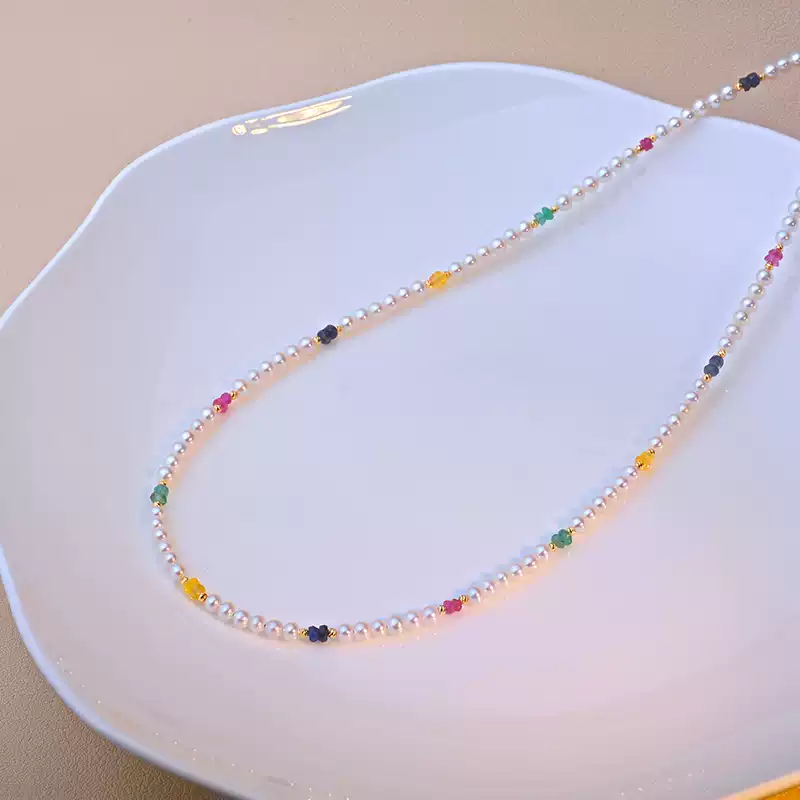 Akoya Pearl Choker Necklace in 18K Gold