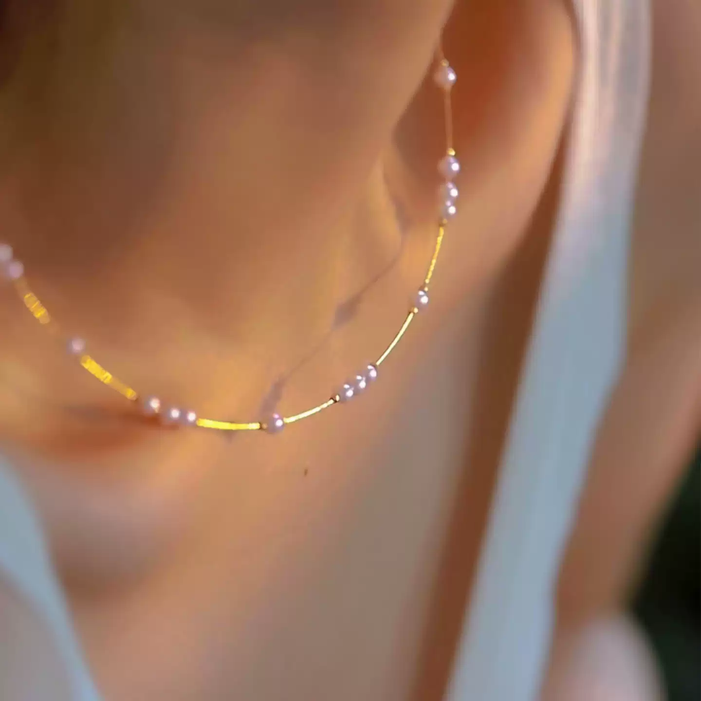 Akoya Scattered Pearl Choker Necklace in 18K Yellow Gold