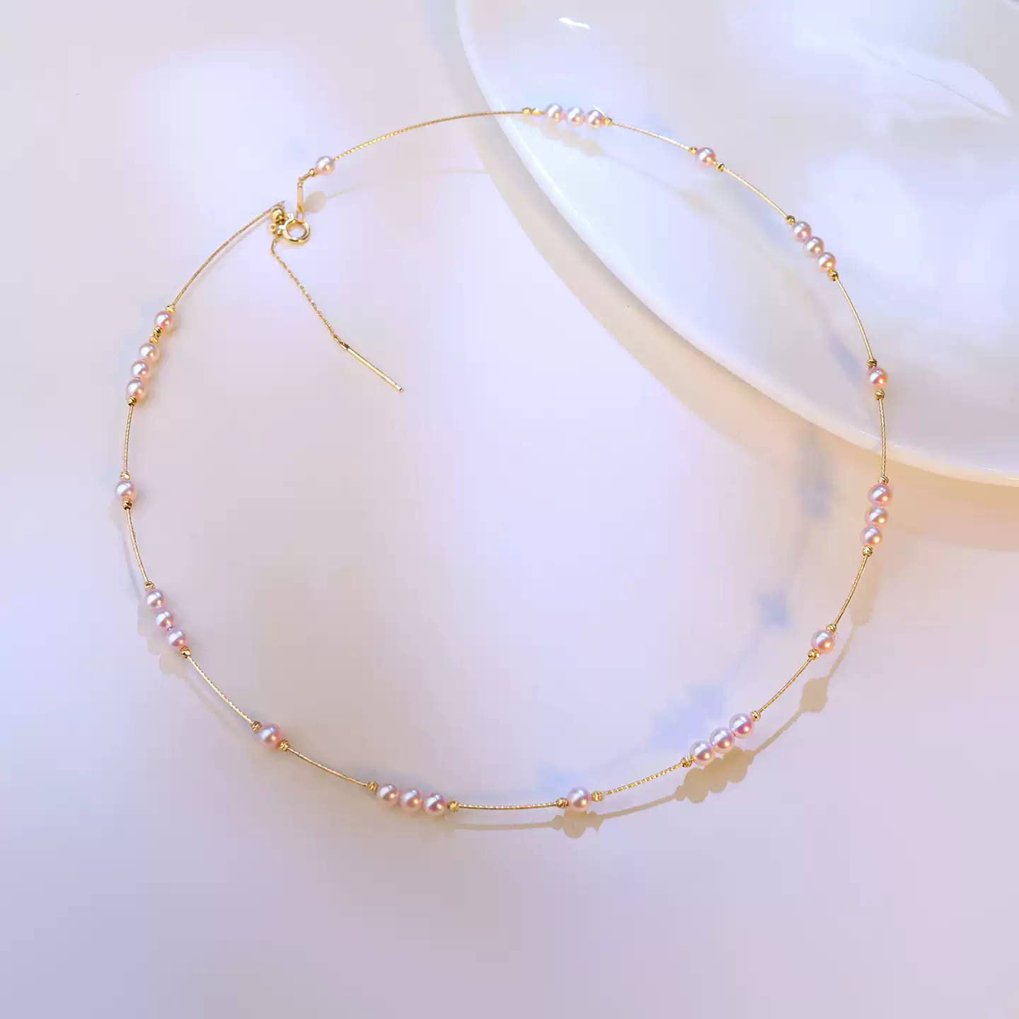 Akoya Scattered Pearl Choker Necklace in 18K Yellow Gold