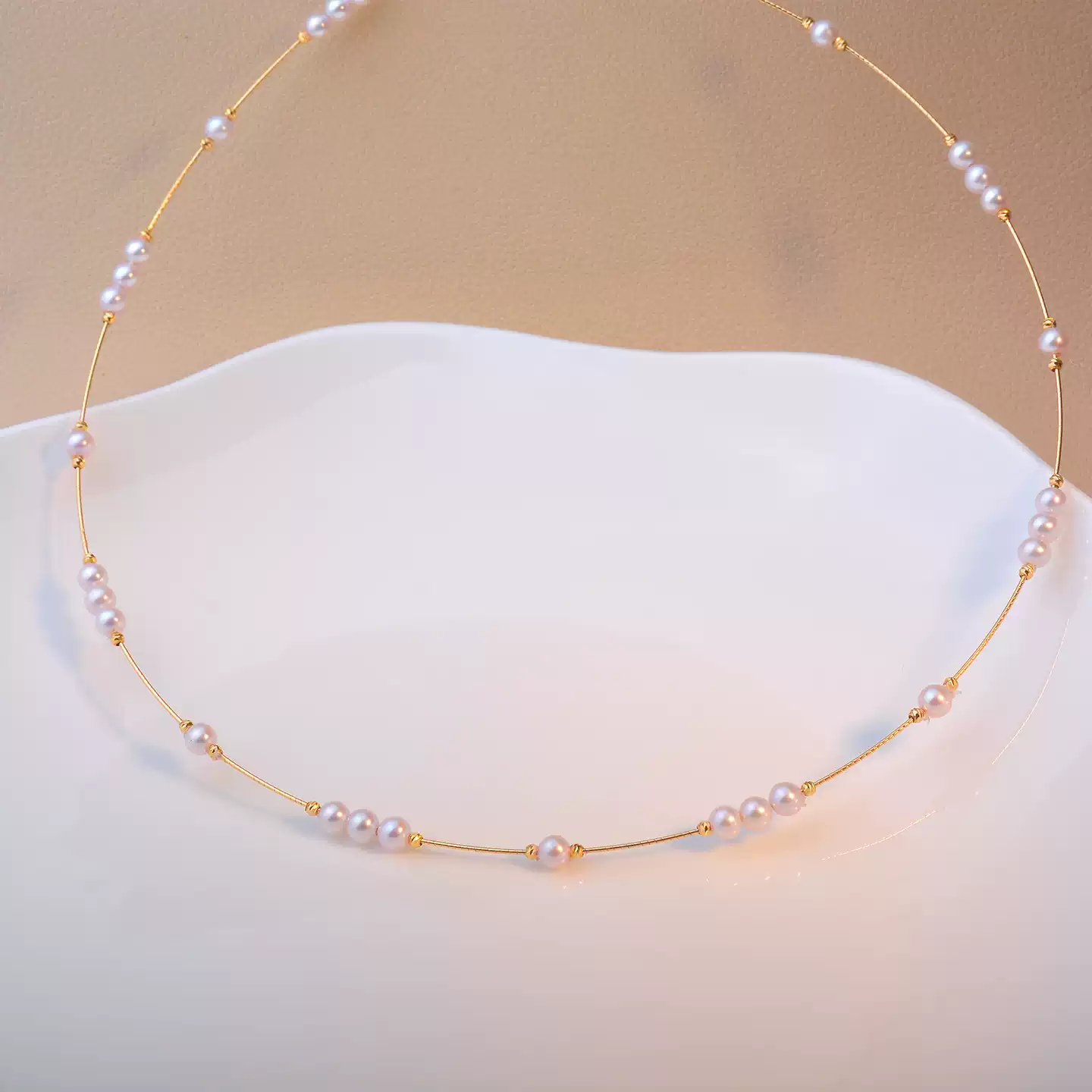 Akoya Scattered Pearl Choker Necklace in 18K Yellow Gold