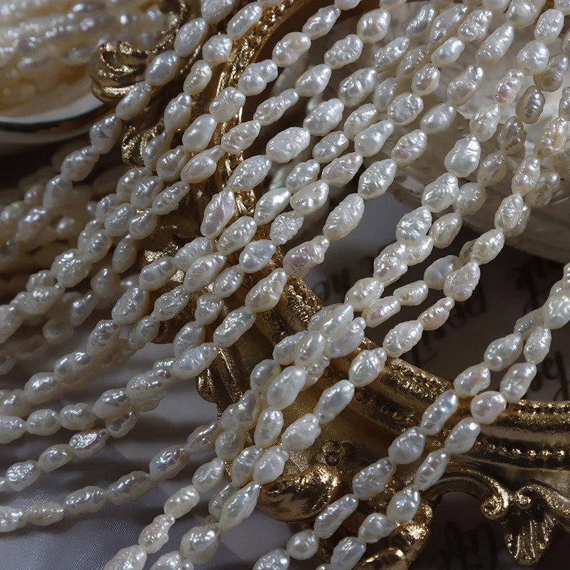 Wrinkled Organic Freshwater Baroque Pearl Strand