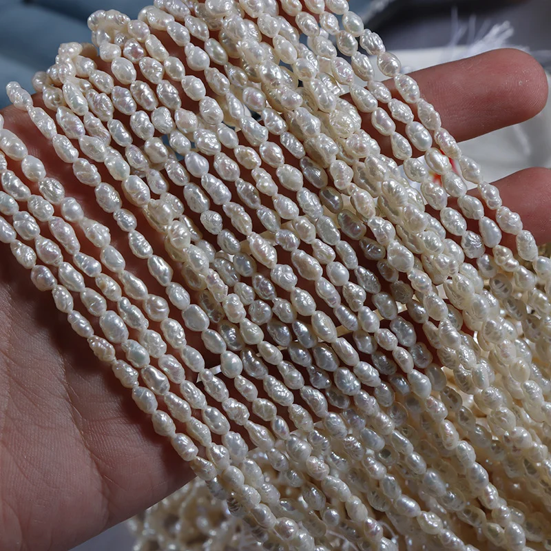 Wrinkled Organic Freshwater Baroque Pearl Strand