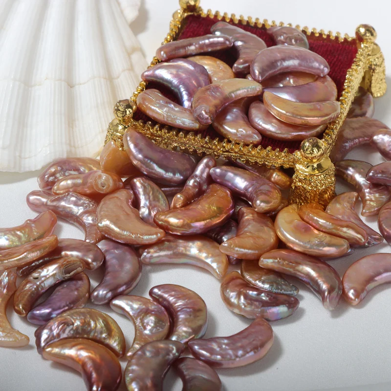 Iridescent High-Luster Minimal-Blemish Moon-Shaped Freshwater Baroque Loose Pearls