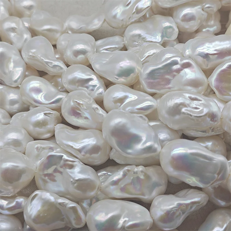 Strong-Luster Lightly Blemished Organic Freshwater Baroque Pearl Strand