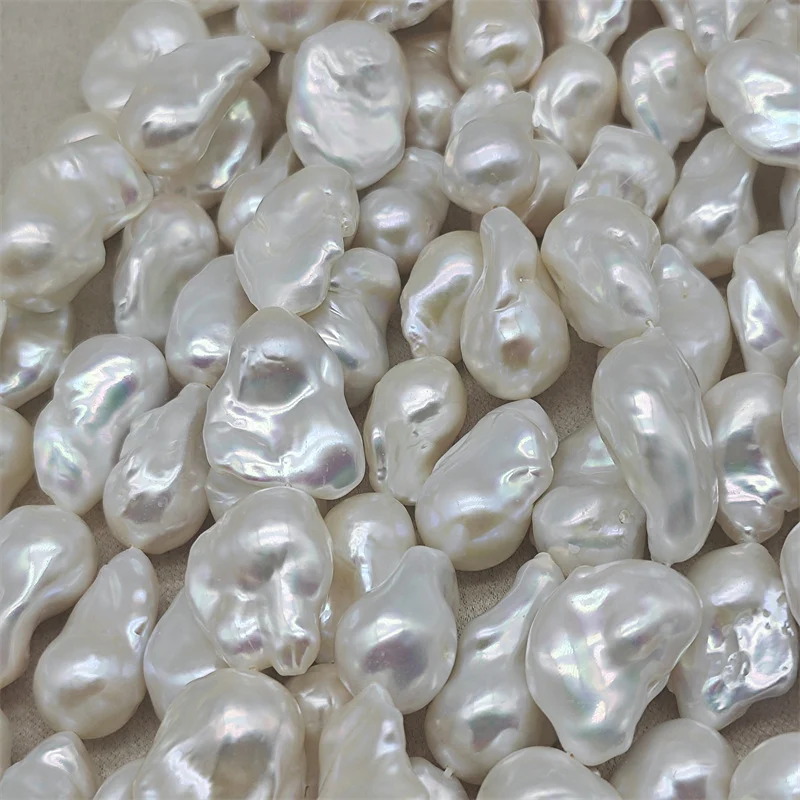 Strong-Luster Lightly Blemished Organic Freshwater Baroque Pearl Strand