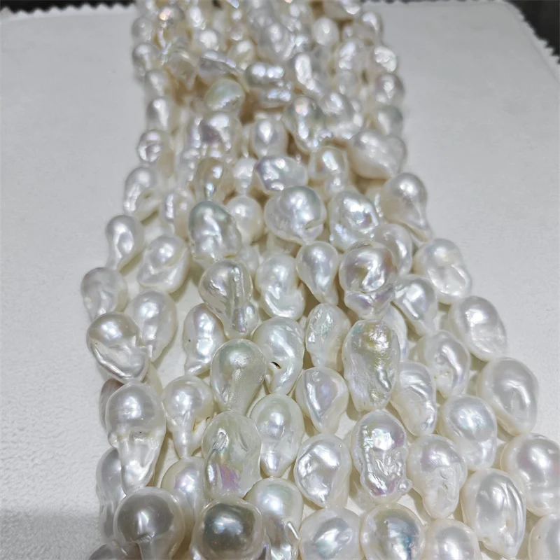 Strong-Luster Lightly Blemished Organic Freshwater Baroque Pearl Strand