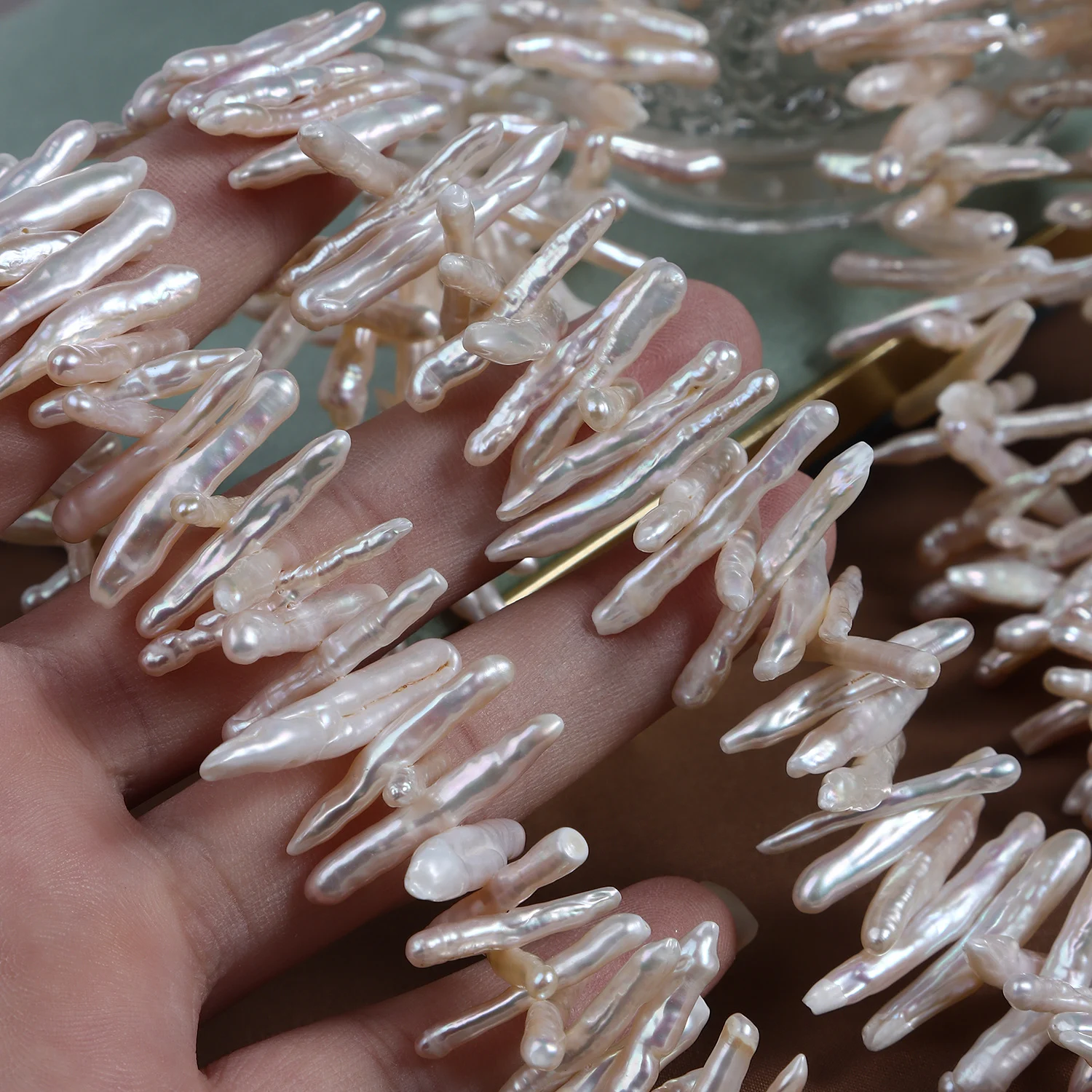 Strong-Luster Lightly Blemished Toothpick-Shaped Horizontal-Drilled Freshwater Baroque Pearl Strand