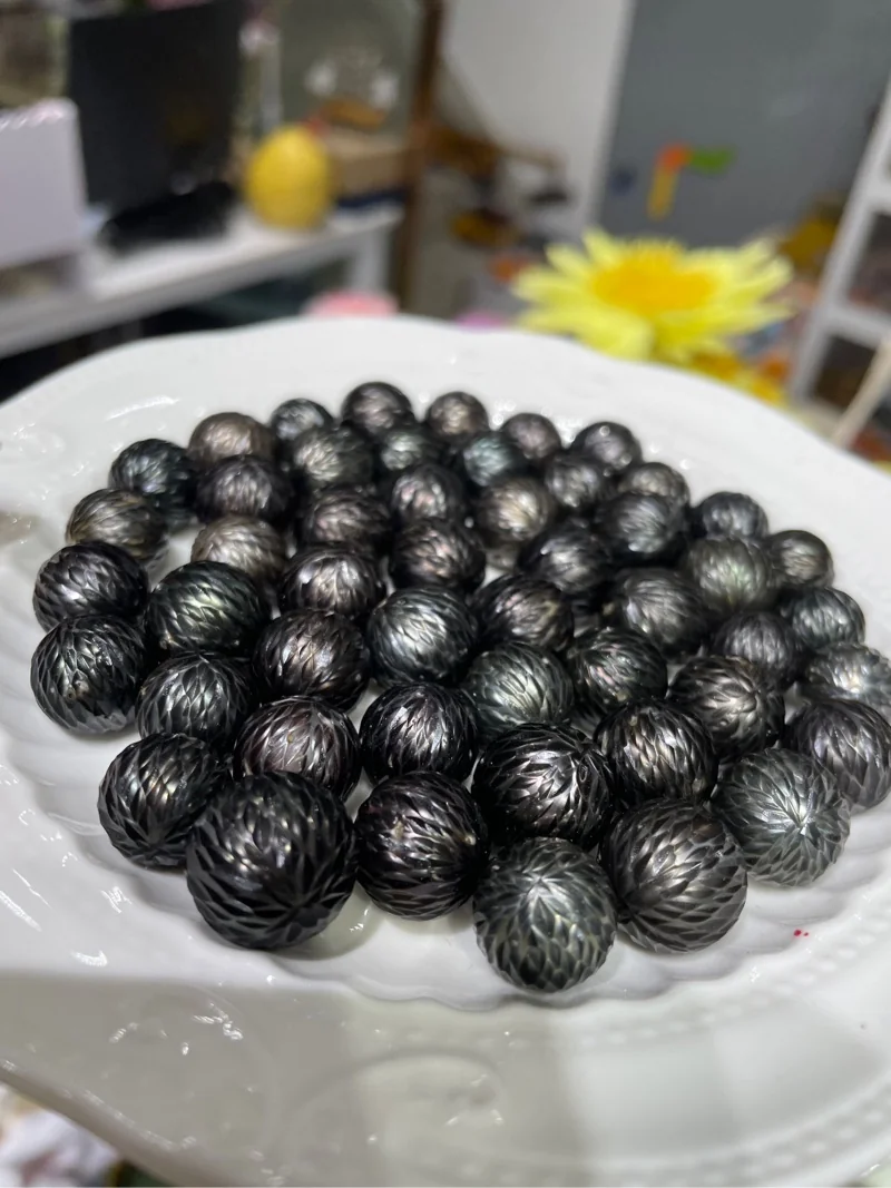 Dragon-Scale Tahitian Pearl, 10–14 mm — Single Pearl