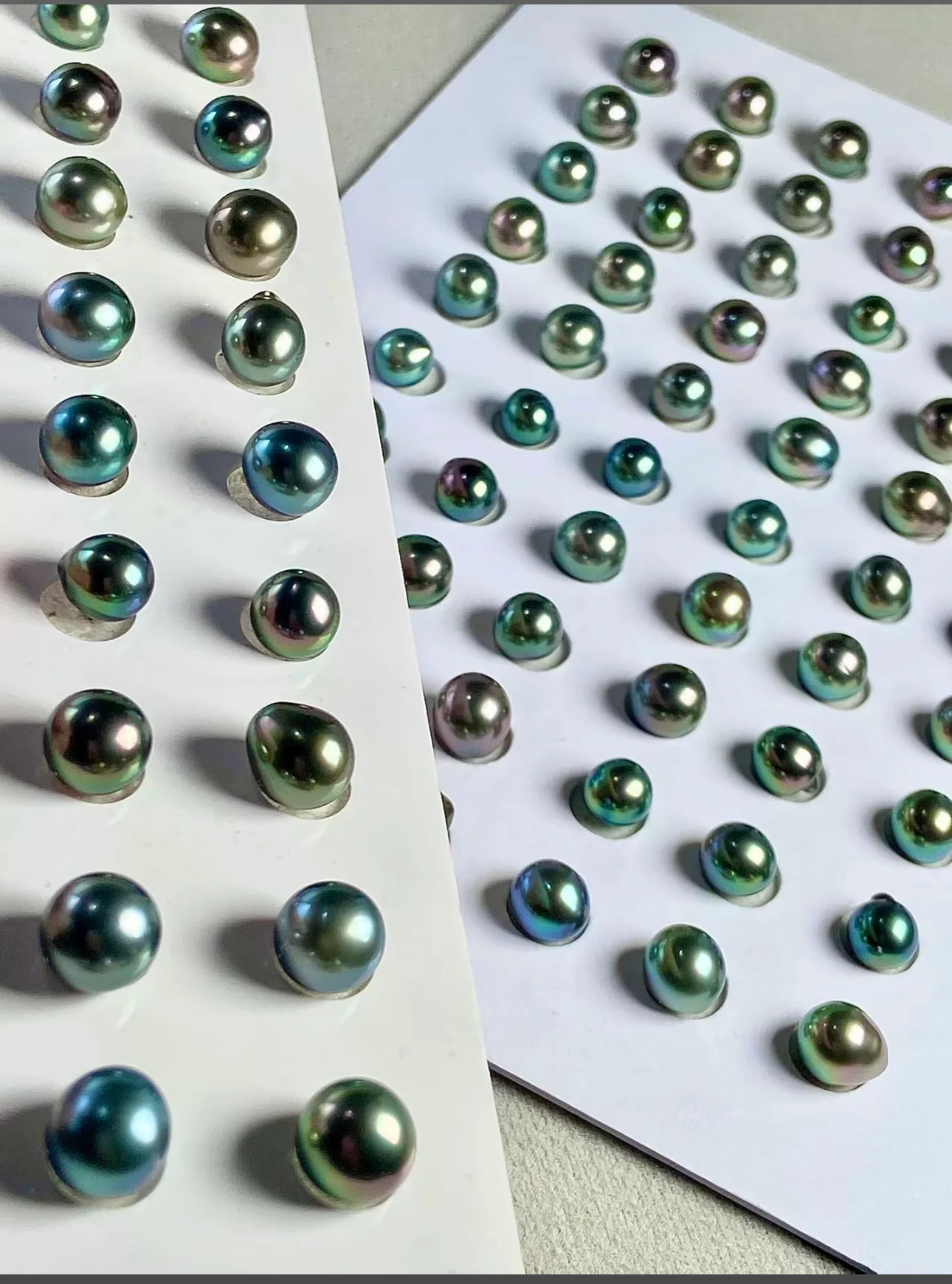 Peacock Green Tahitian Pearl, 9–12 mm — Single Pearl