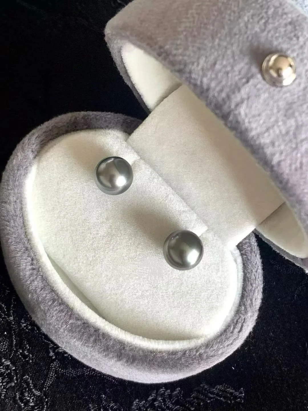 Platinum-Gray Tahitian Pearl Stud Earrings, 9–12 mm