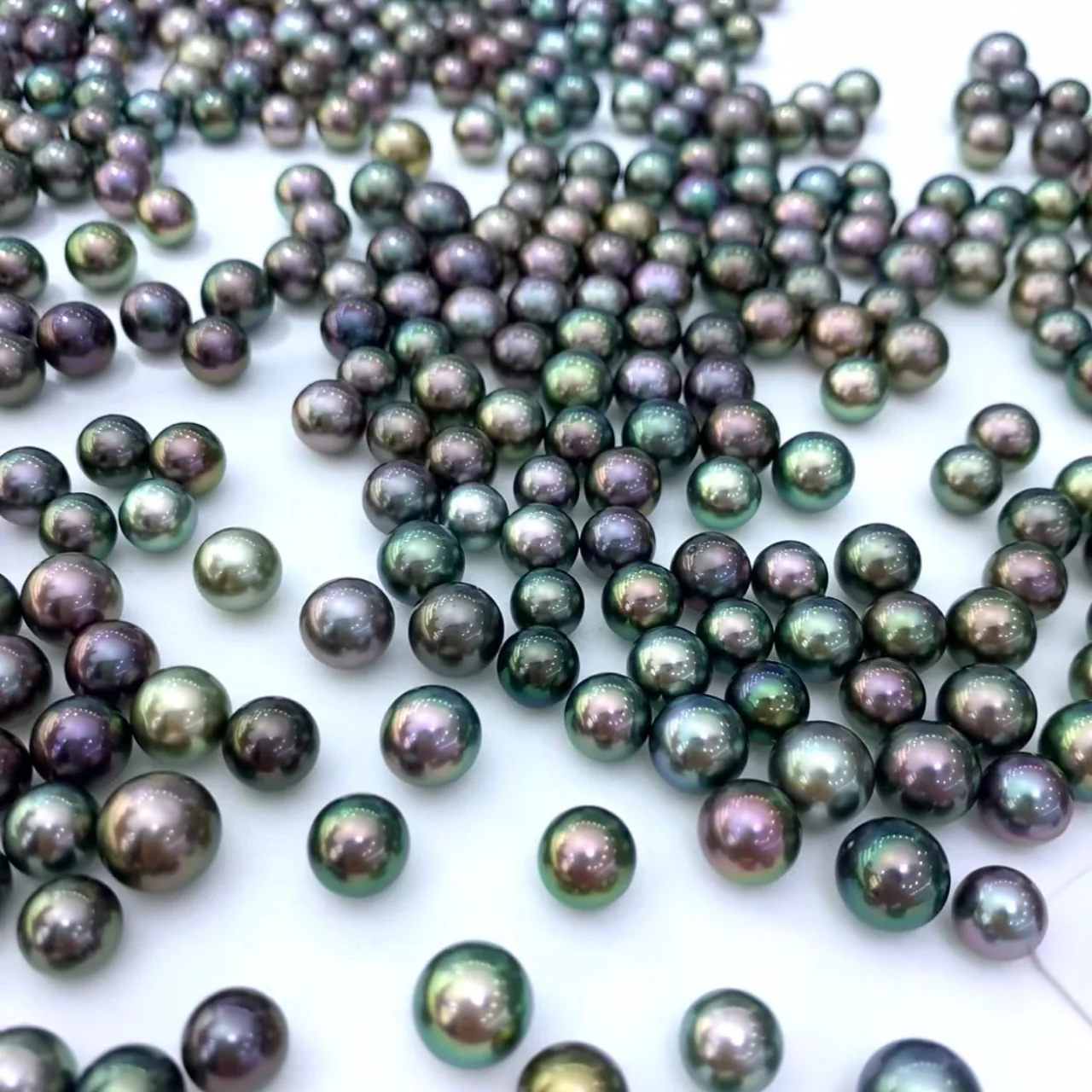 Tahitian Pearl, 9–12 mm — Single Pearl