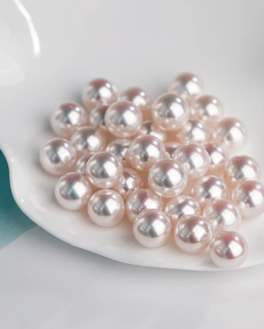 Akoya pearls