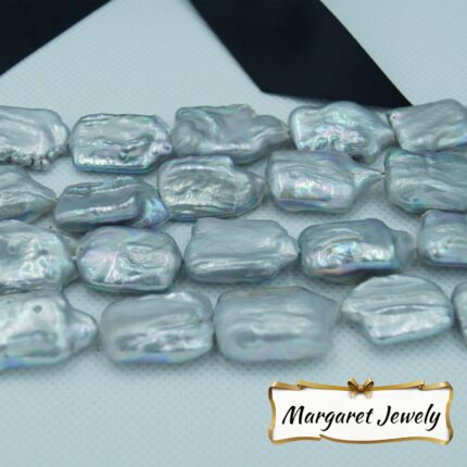 Baroque - Square-Shaped - High Luster - Iridescent