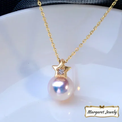 Hanadama Akoya Pearl Pendant Choker in 18K Yellow Gold