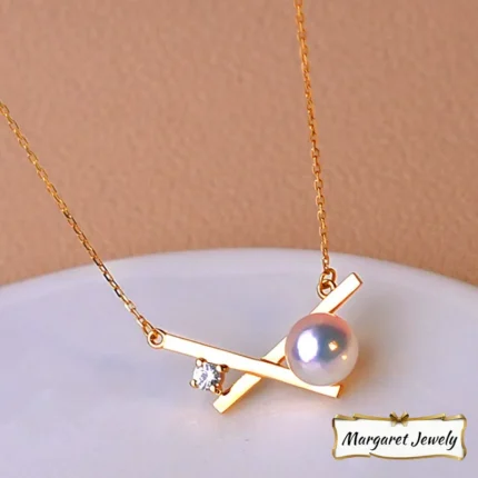 Akoya Pearl Pendant Necklace with Integrated 18K Gold Chain, Rose-Inspired Design